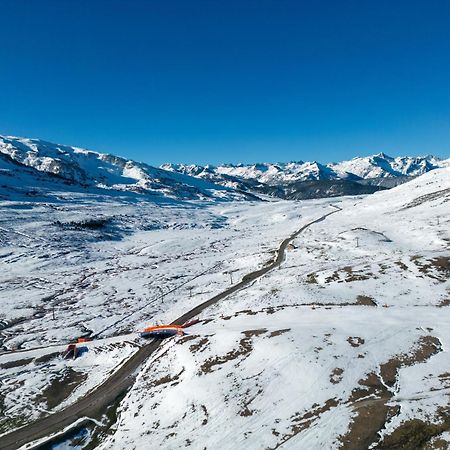 Hotel Val De Neu G.L. Baqueira Beret Buitenkant foto